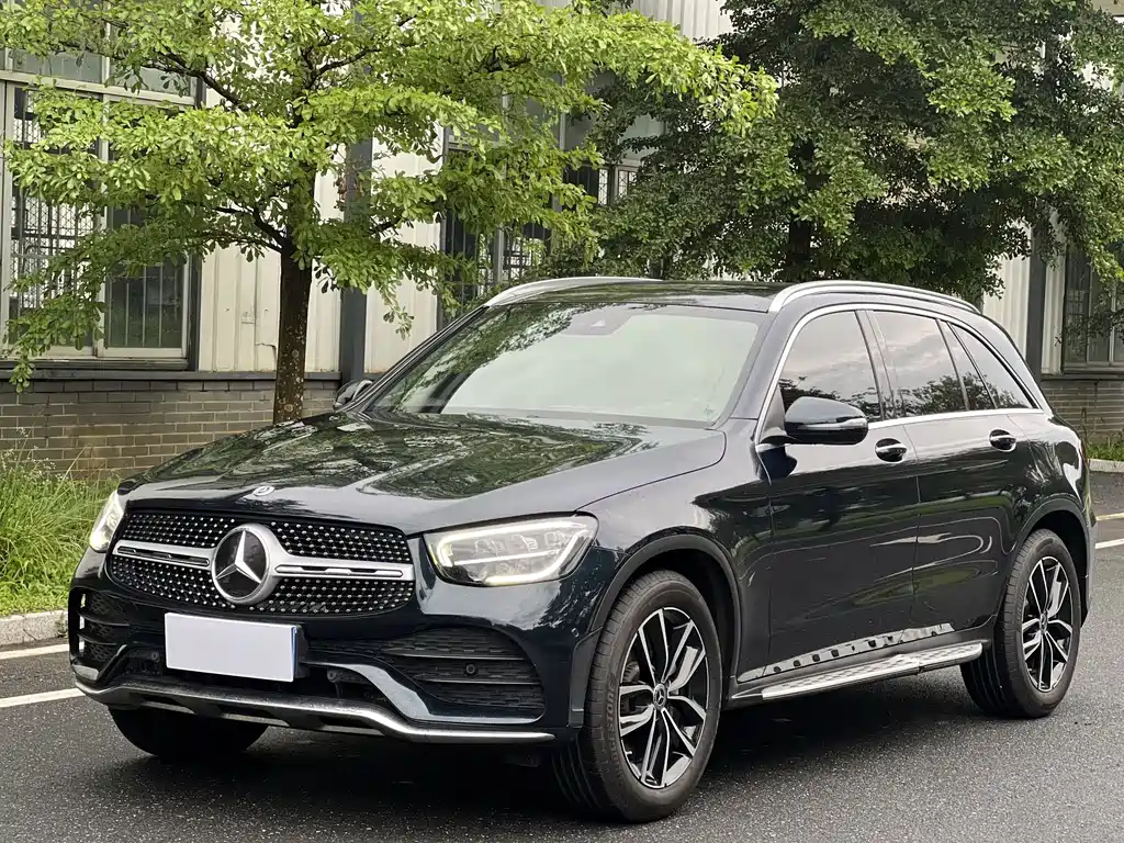 Mercedes-Benz GLC 2021 — фото 1