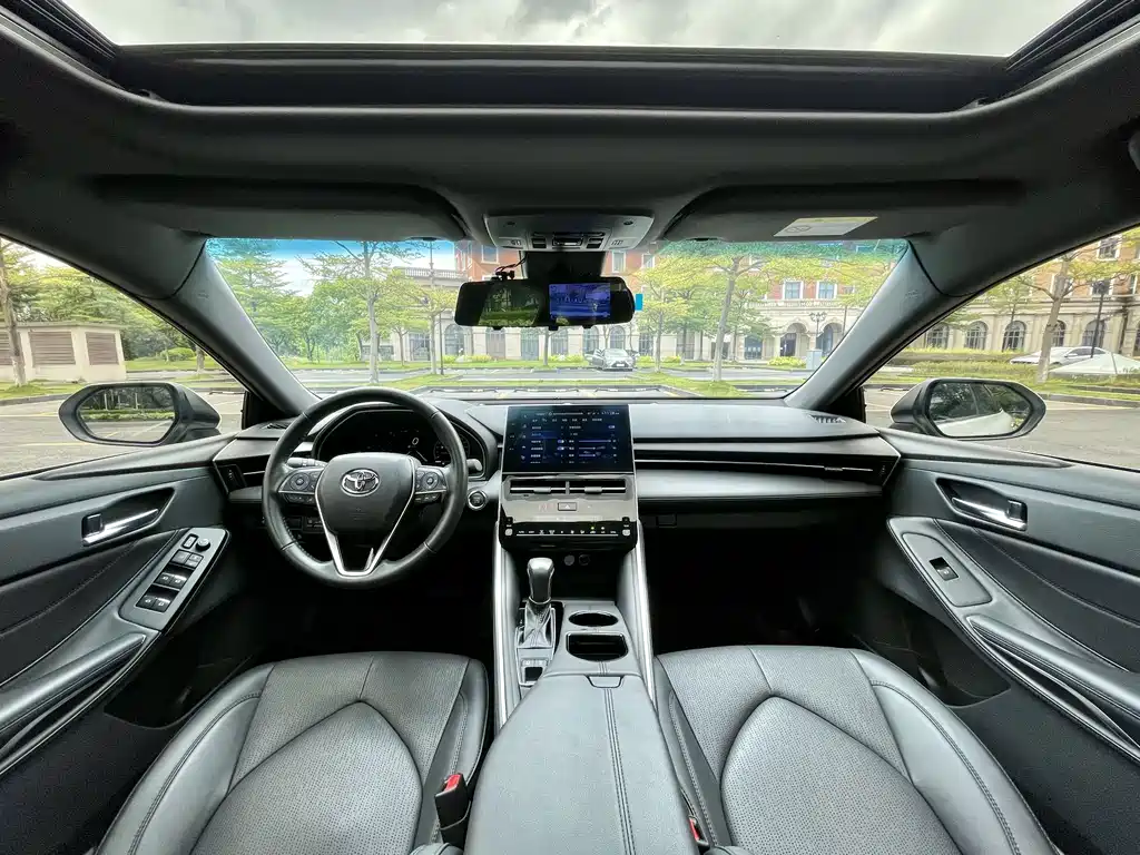 Toyota Avalon 2023 — фото 16