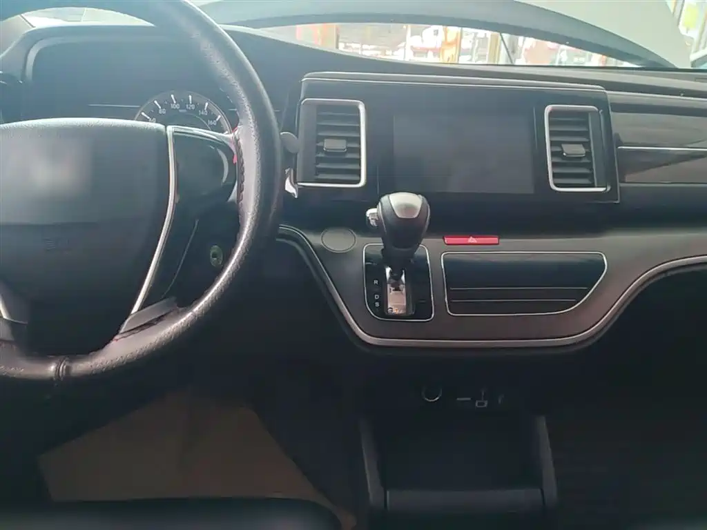 Honda Elysion 2018 — фото 10