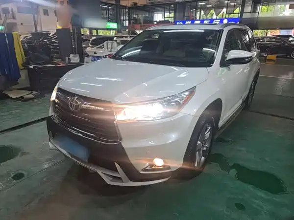Toyota Highlander 2017