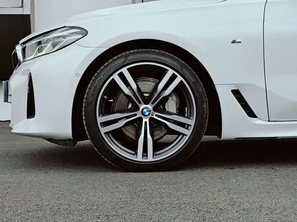 BMW 6 Series GT 2023