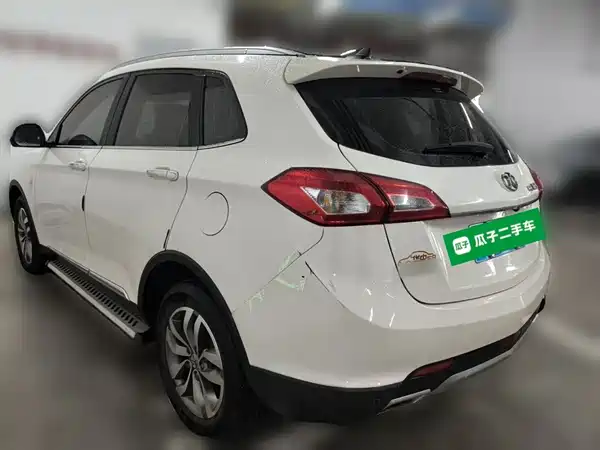 BAIC Shenbao X65 2015