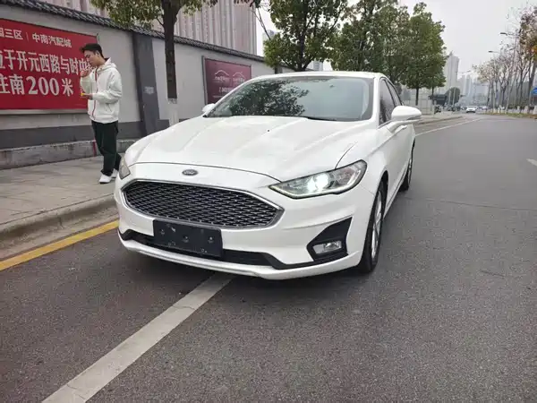Ford Mondeo 2021