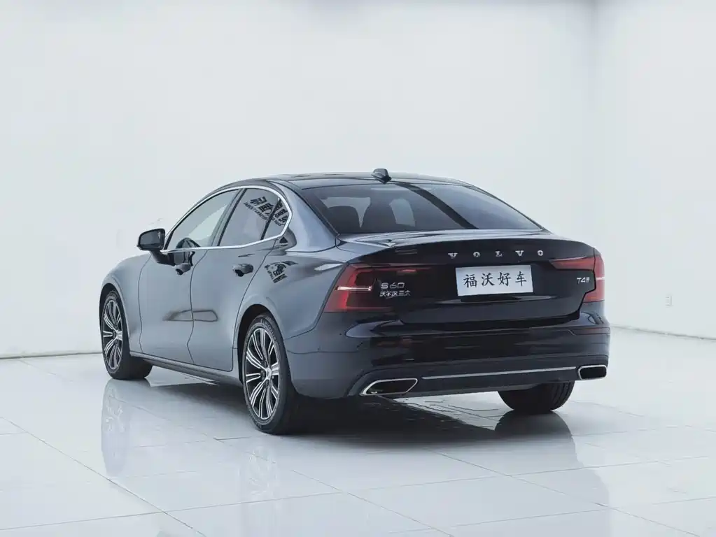 Volvo S60 2021 — фото 33