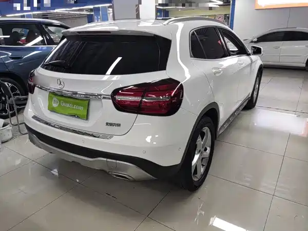 Mercedes-Benz GLA 2018