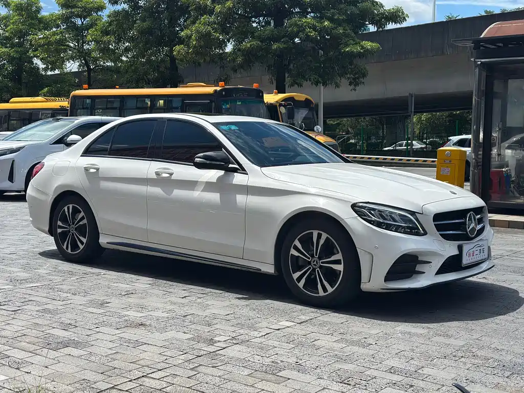Mercedes-Benz C-Class 2020 — фото 3