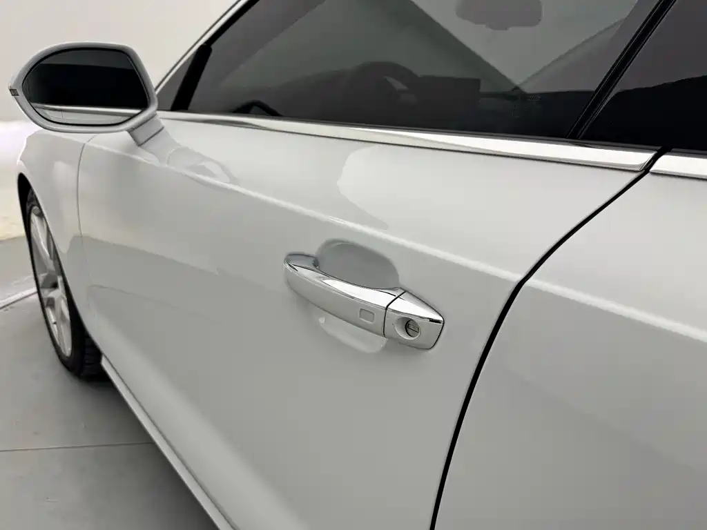 Audi A7 2016 — фото 38