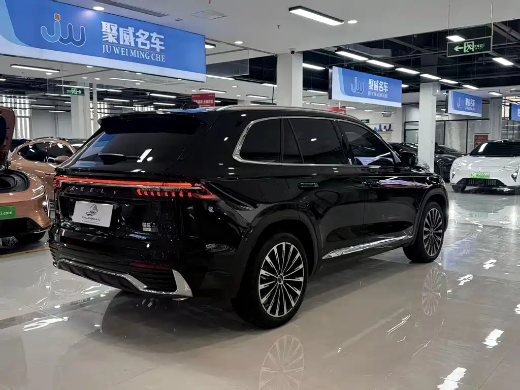 Geely Xingyue L 2026 — фото 14