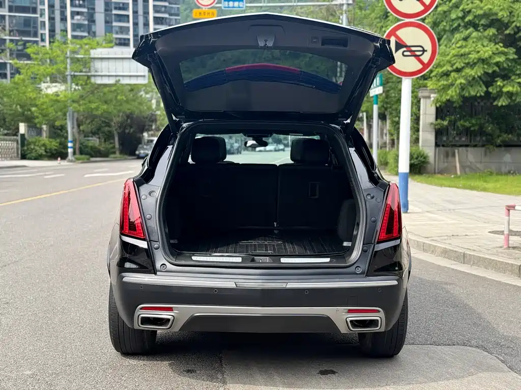 Cadillac XT5 2021 — фото 29