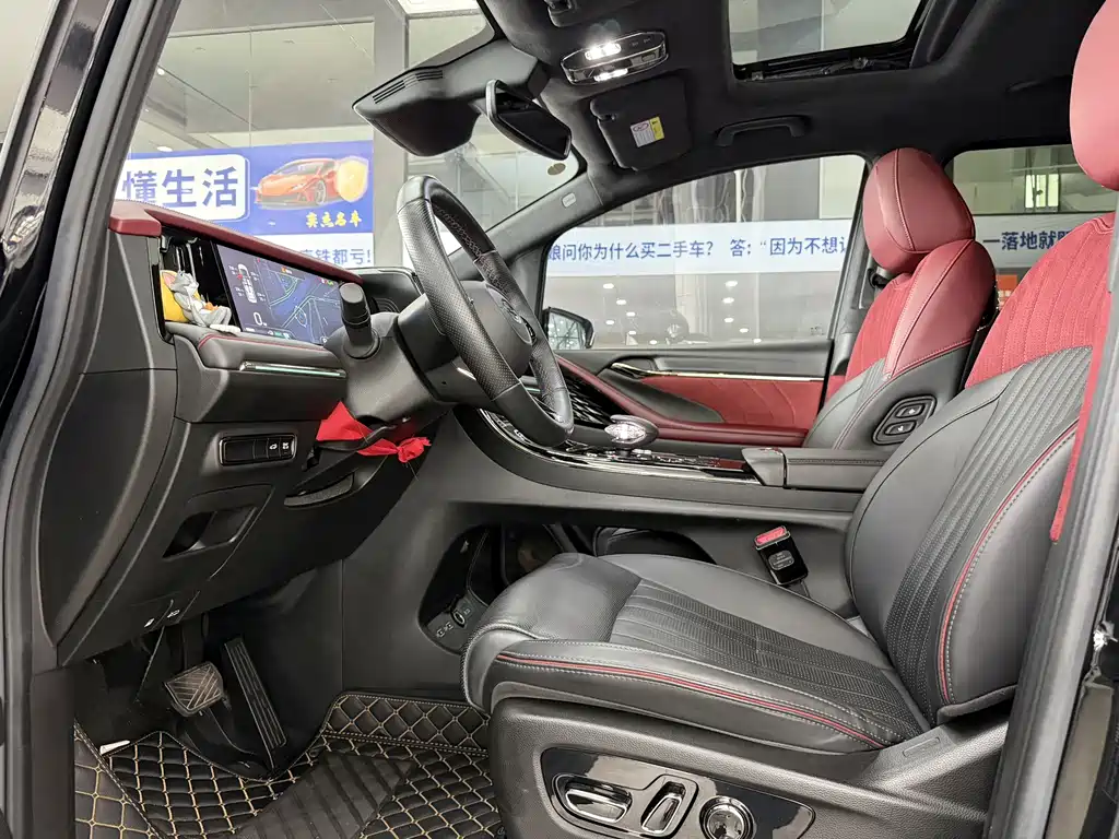 GAC Motor Trumpchi M8 2023 — фото 6