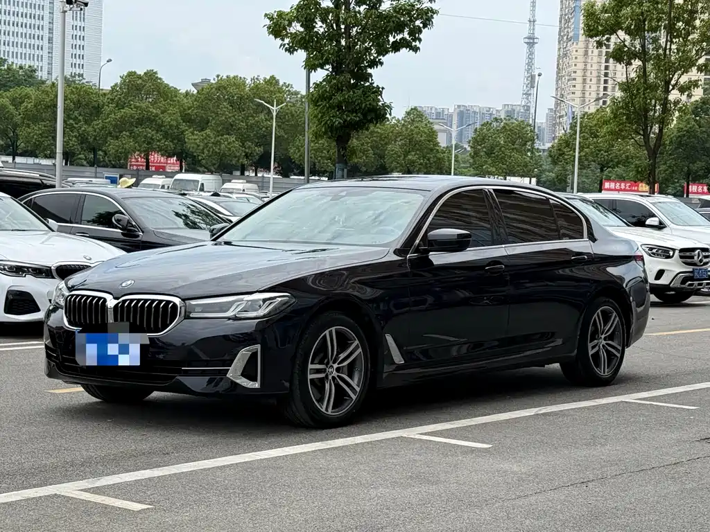 BMW 5 Series 2022