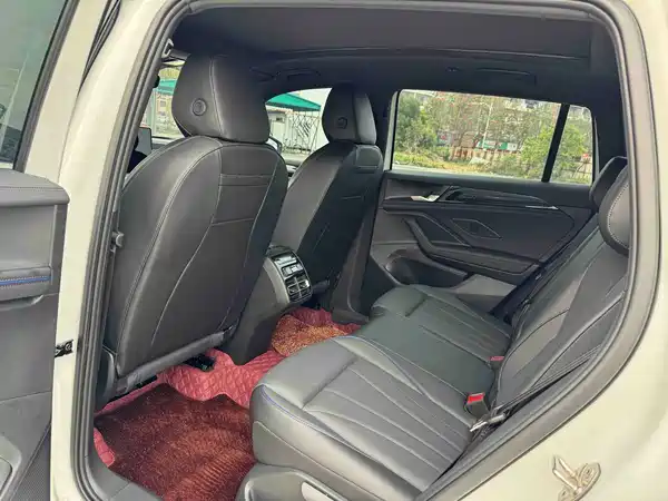 Volkswagen Tiguan L 2024