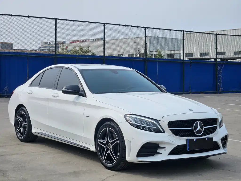 Mercedes-Benz C-Class 2020 — фото 3