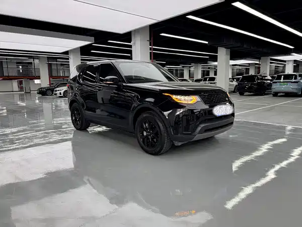 Land Rover Discovery 2020
