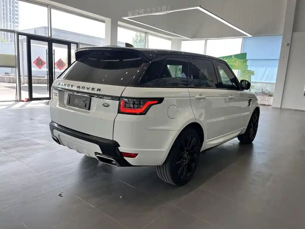 Land Rover Sport PHEV 2019 — фото 4