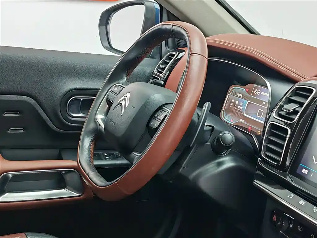 Citroen C5 AIRCROSS 2019 — фото 22