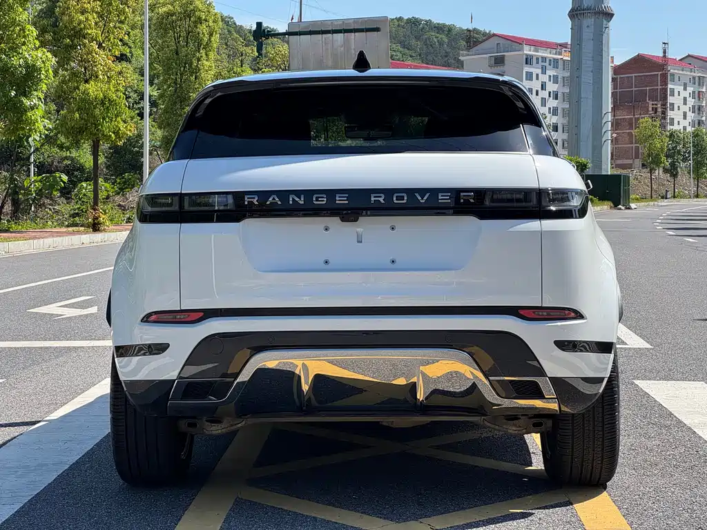 Land Rover Range Rover Evoque 2023 — фото 5
