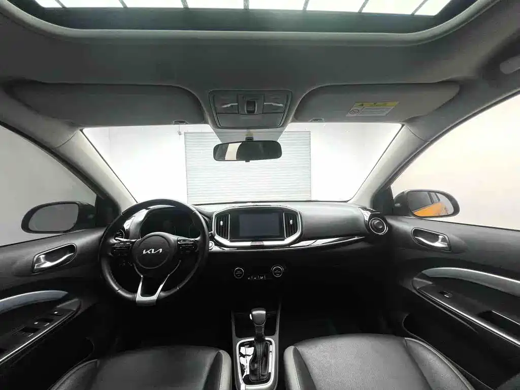 Kia KX1 2022 — фото 12
