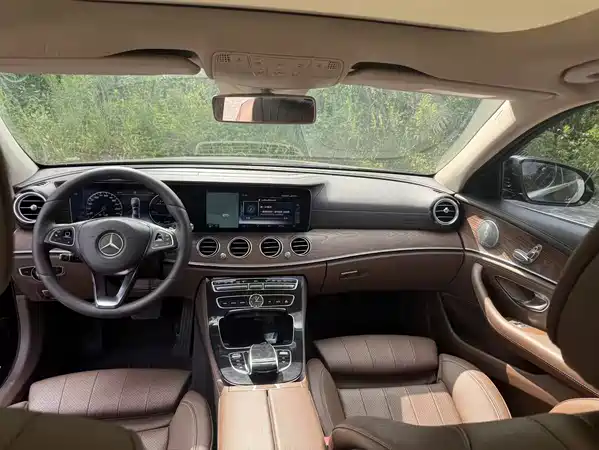 Mercedes-Benz E-Class 2017
