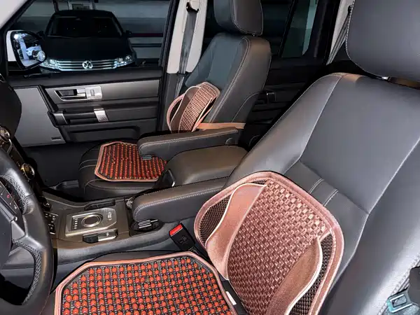 Land Rover Discovery 2015