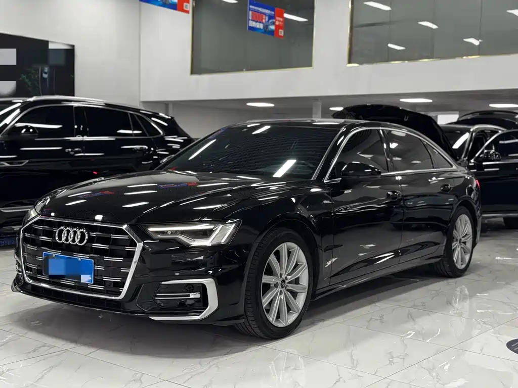 Audi A6L 2023 — фото 1