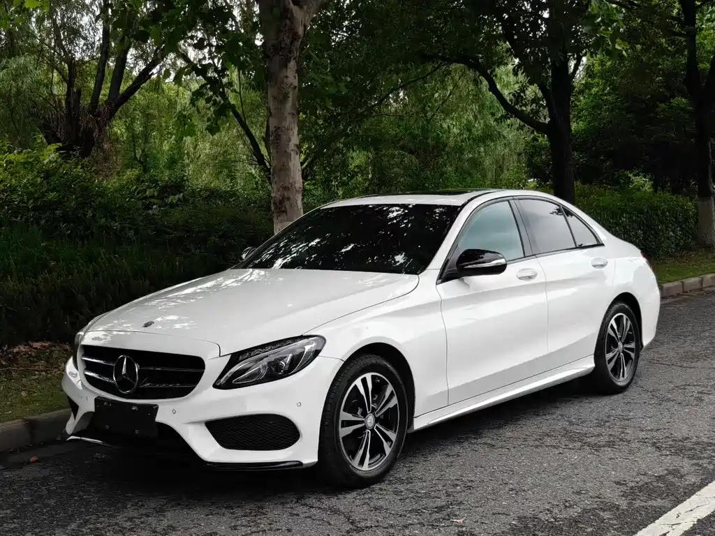 Mercedes-Benz C-Class 2017 — фото 1