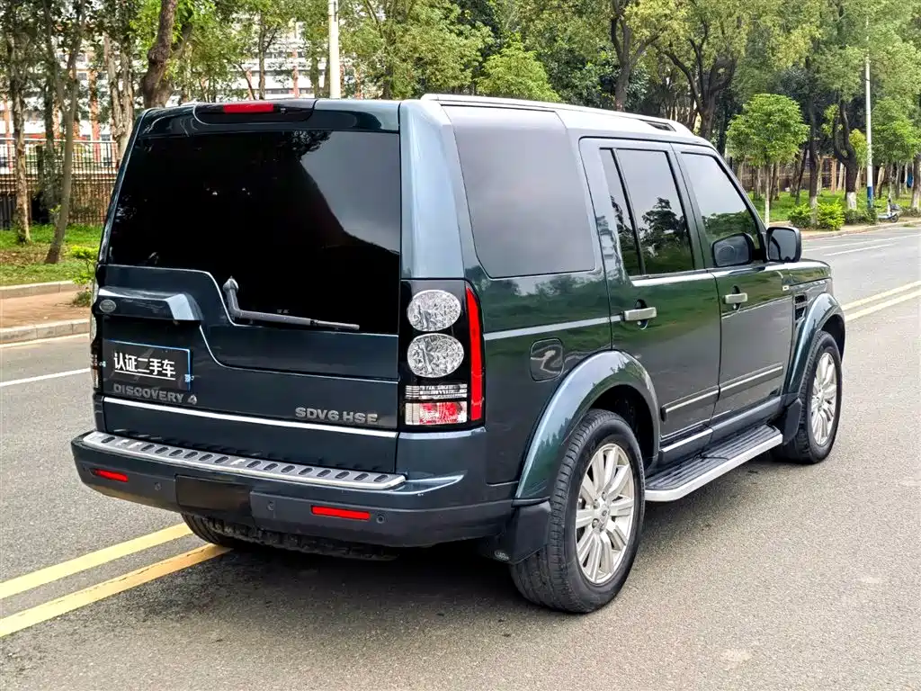 Land Rover Discovery 2013