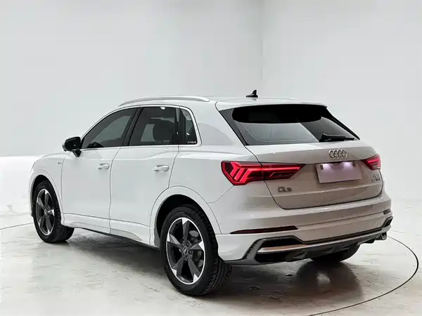 Audi Q3 2023