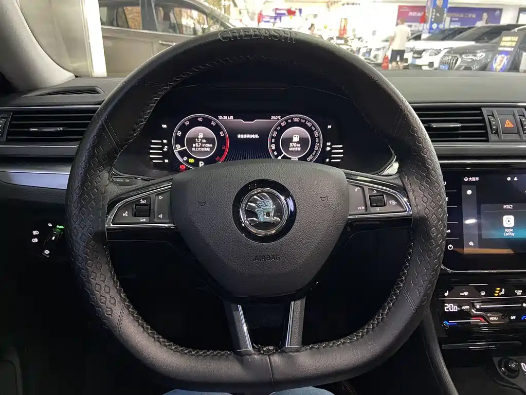 Skoda Superb 2023 — фото 16
