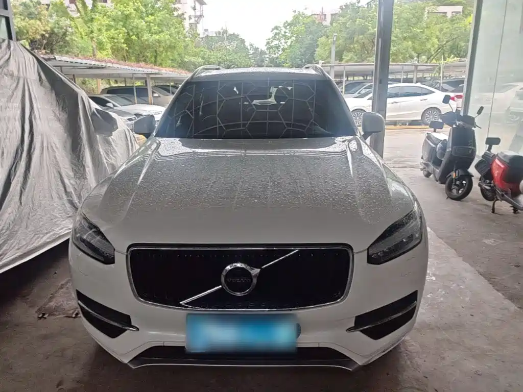Volvo XC90 2016