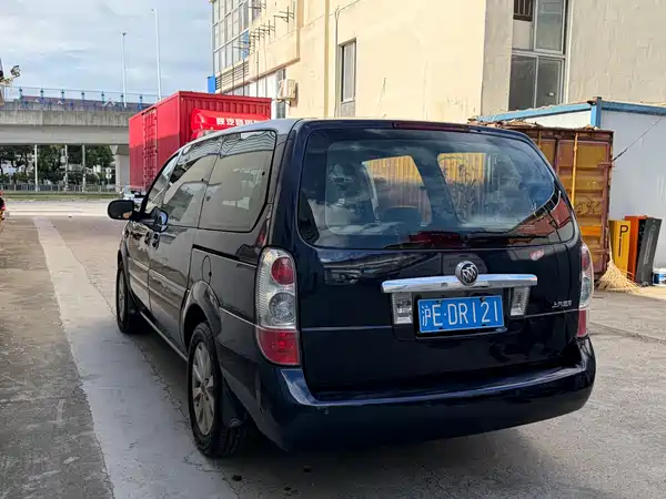 Buick GL8 2016