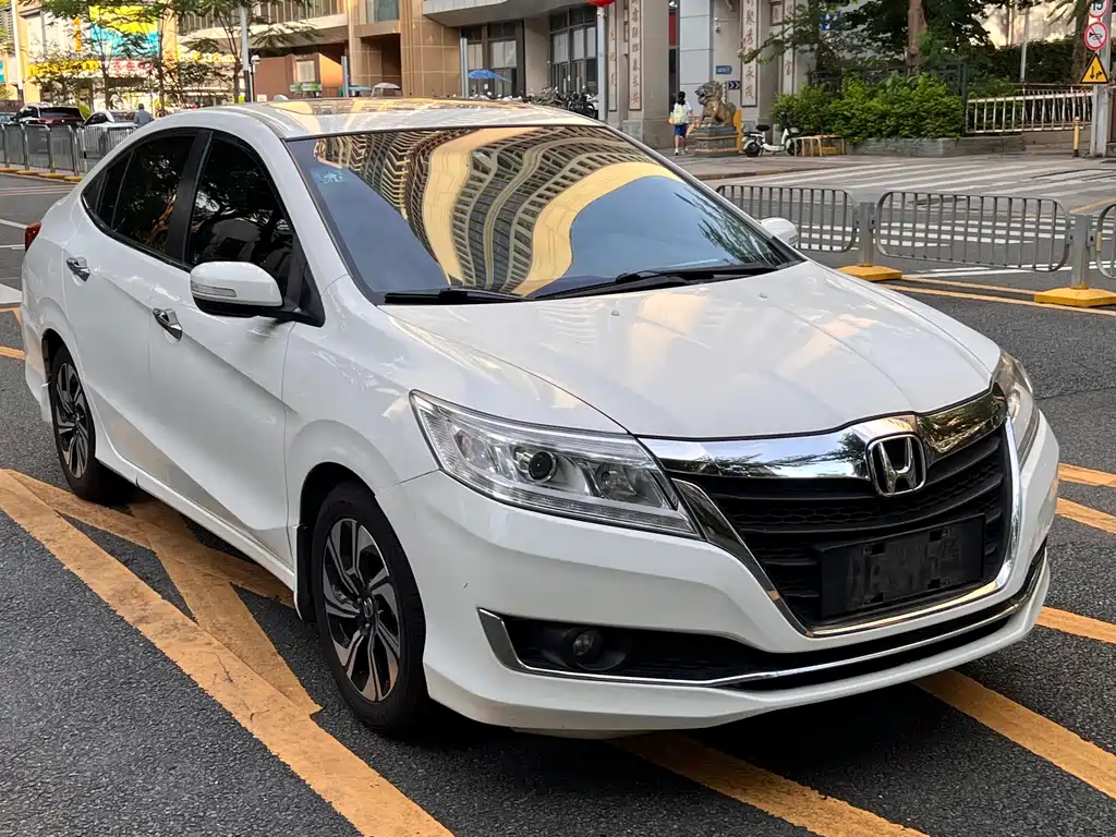 Honda Crider 2016