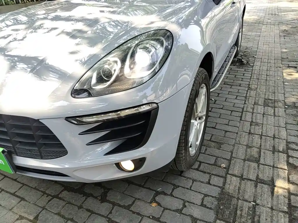 Porsche Macan 2015 — фото 24