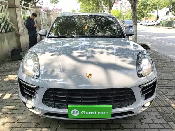 Porsche Macan 2015