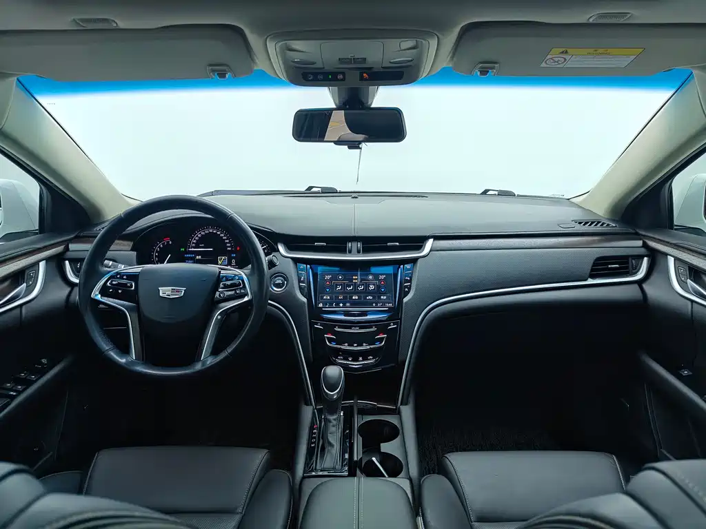 Cadillac XTS 2019 — фото 18