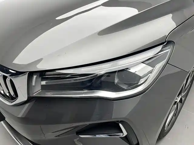 Geely Emgrand 2025 — фото 15