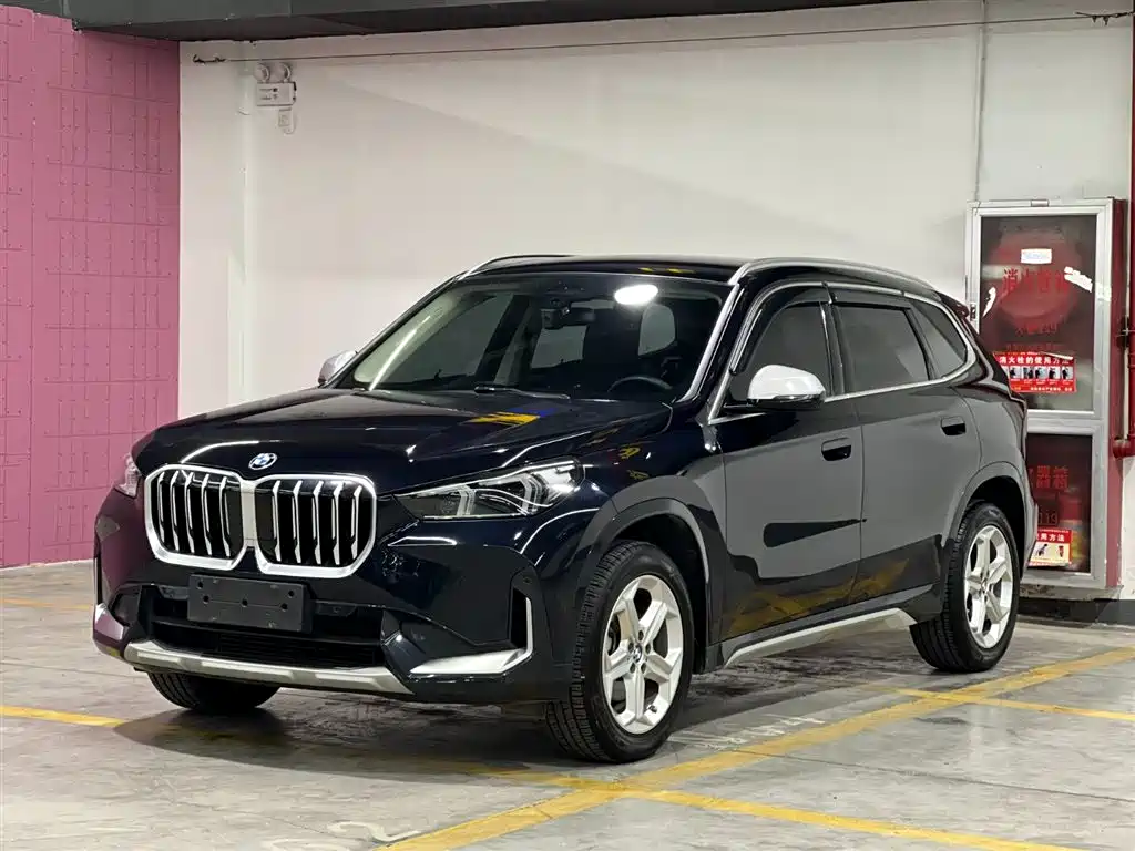 BMW X1 2023 — фото 1