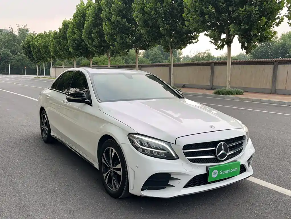 Mercedes-Benz C-Class 2020