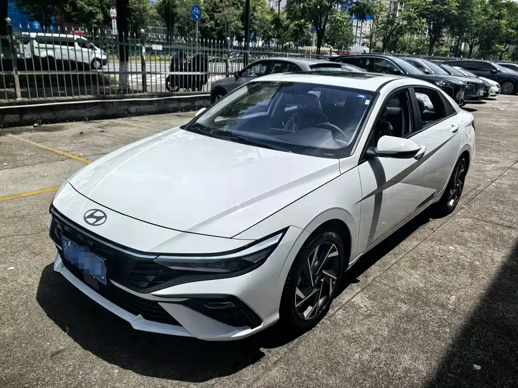 Hyundai Elantra 2026