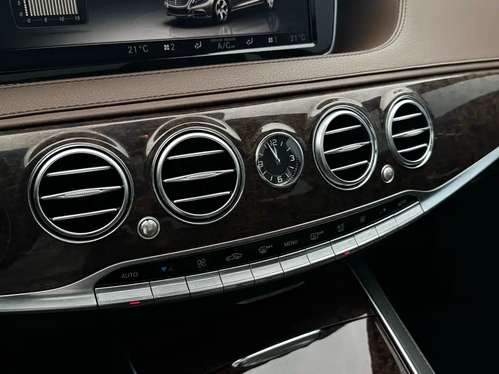Mercedes-Benz S-Class 2015 — фото 18