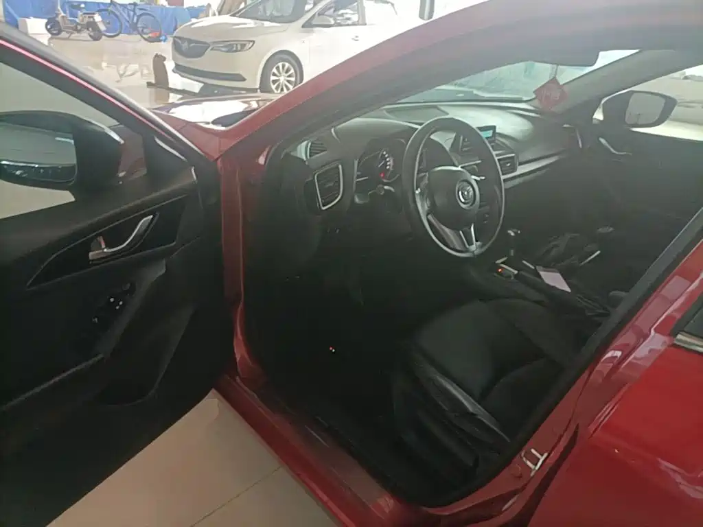 Mazda 3 Angkesela 2016 — фото 16