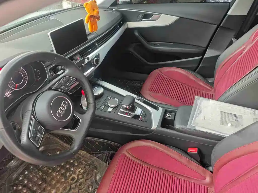 Audi A4L 2019