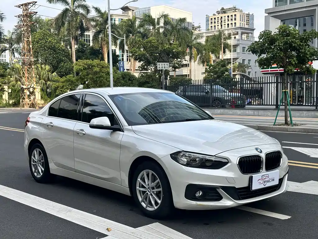 BMW 1 Series 2018
