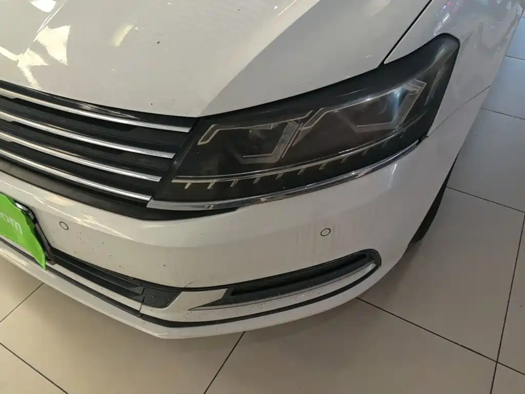 Volkswagen Gran Lavida 2016 — фото 24