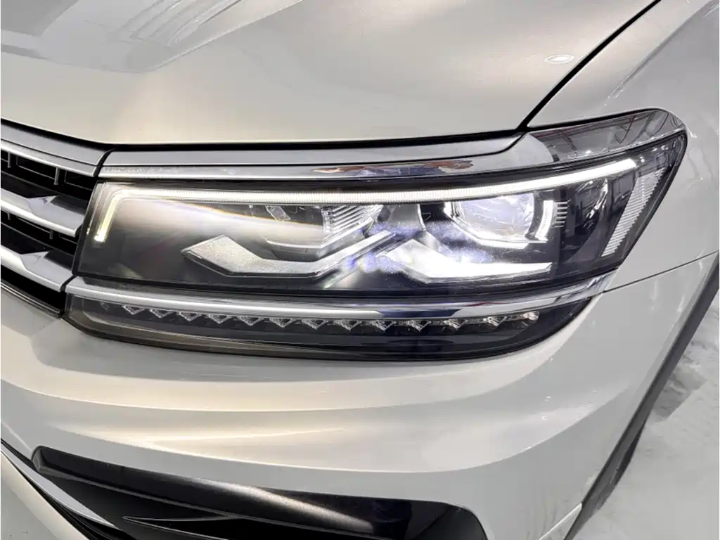 Volkswagen Tiguan L 2020 — фото 15