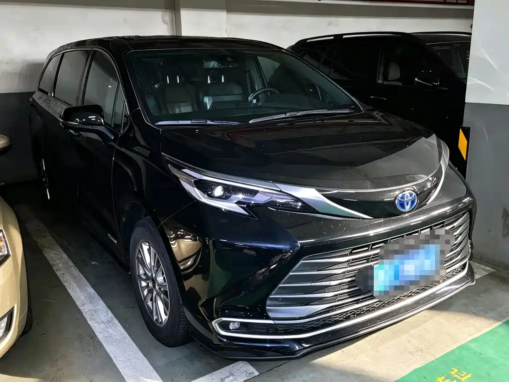 Toyota Sienna 2022