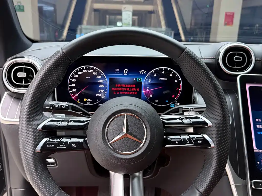 Mercedes-Benz GLC 2023 — фото 13