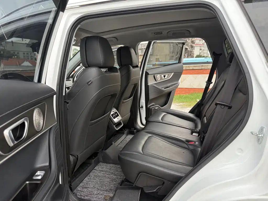 Chery Tiggo 8 PRO 2022 — фото 8