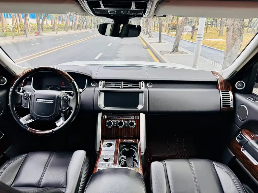 Land Rover Range Rover 2017 — фото 6