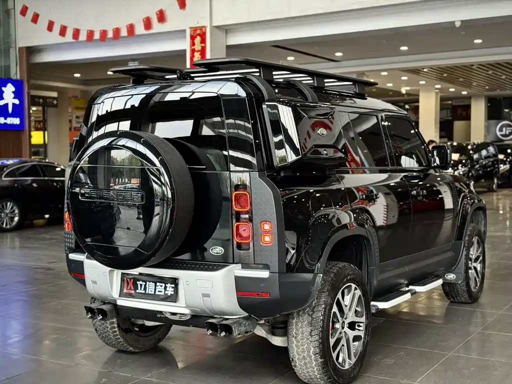 Land Rover Defender 2022 — фото 4